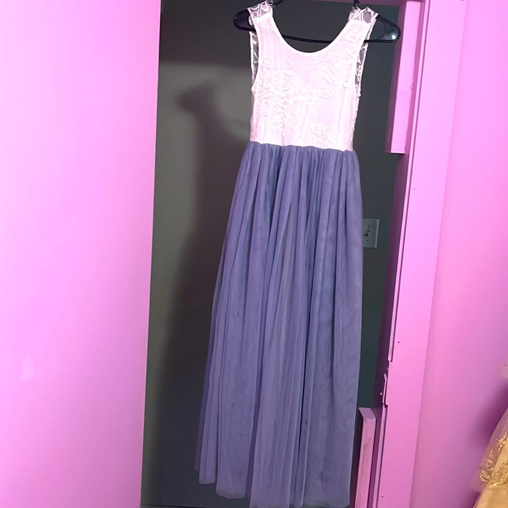 Girls dress
